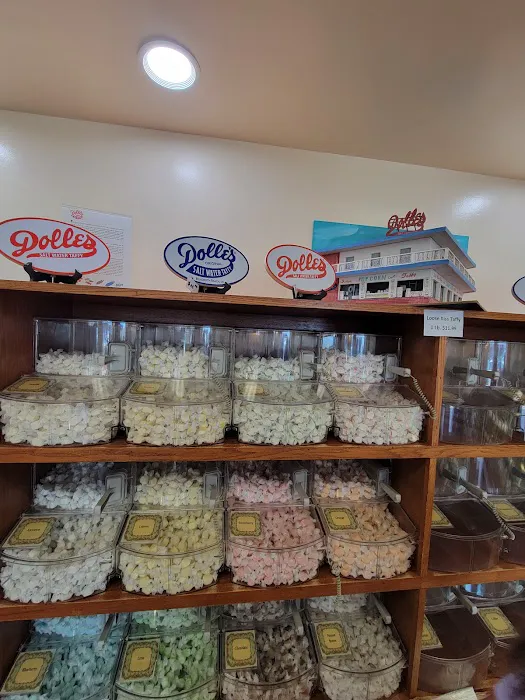 Dolle's Candyland Picture 6