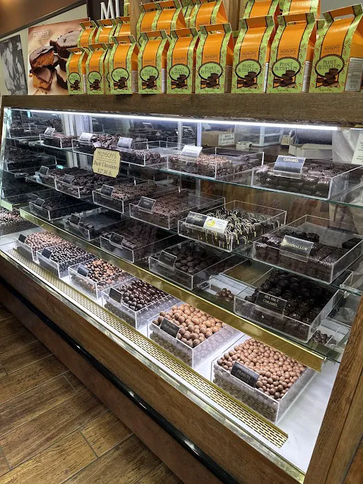 Munson's Chocolates Picture 1