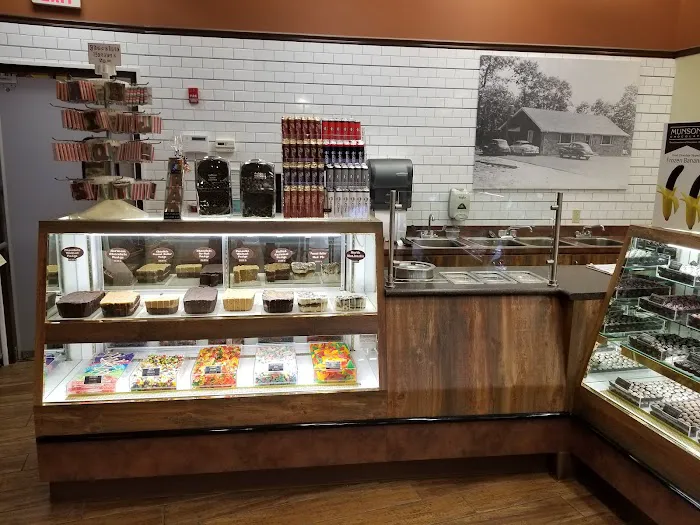 Munson's Chocolates Picture 4