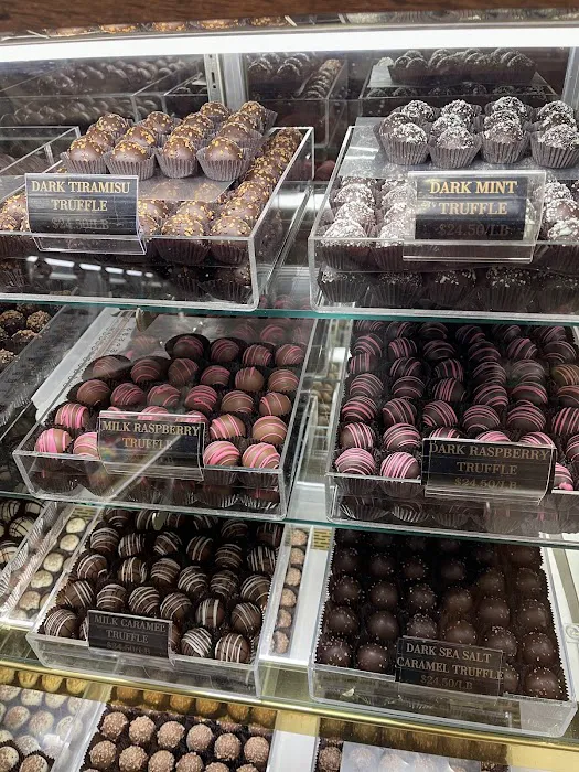 Munson's Chocolates Picture 7