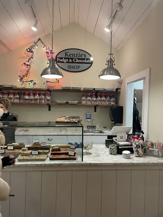 Kenzie's Fudge & Chocolate Shop Picture 4