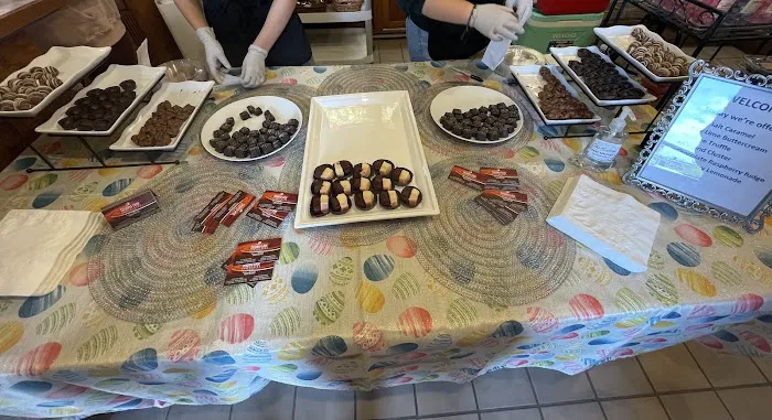 The Candy Kitchen Picture 5