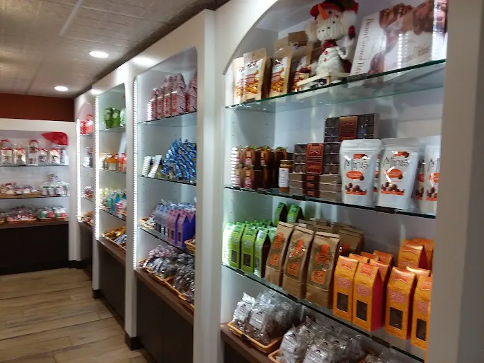 Munson's Chocolates Picture 6