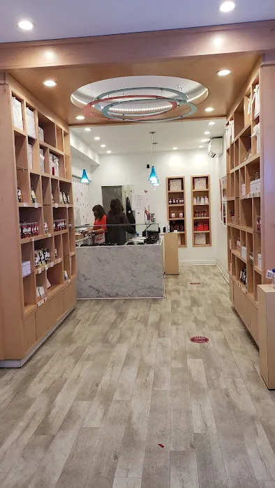 Zoe's Chocolate Co - Frederick, MD Picture 4