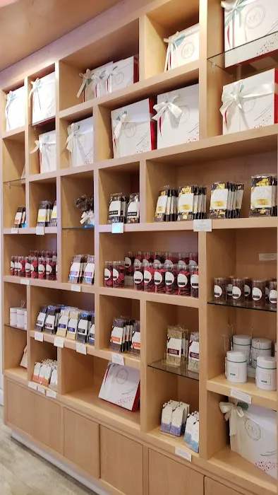 Zoe's Chocolate Co - Frederick, MD Picture 6