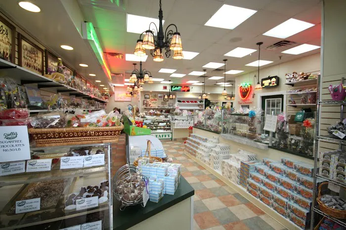Dolle's Candyland, Inc. Picture 6