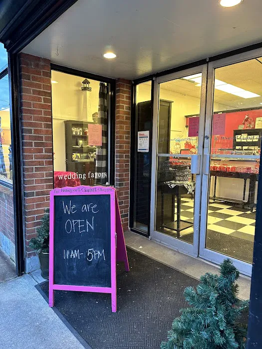 The Newport Sweet Shoppe Picture 1