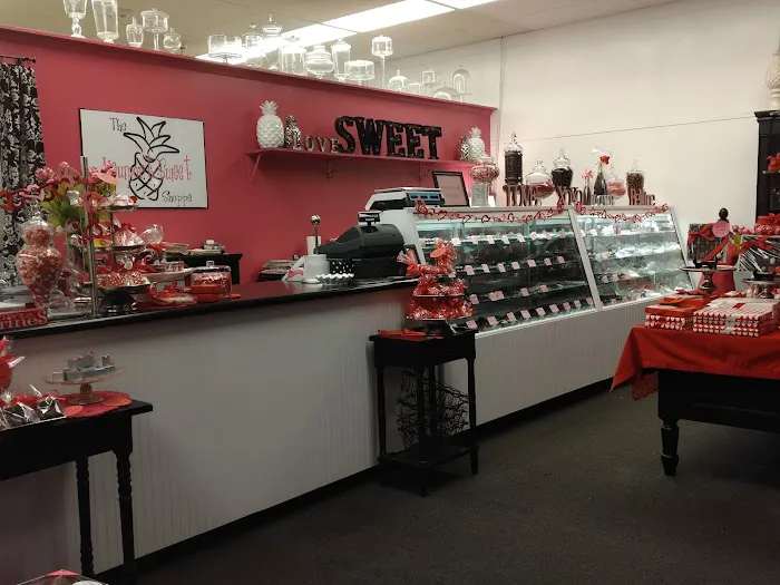 The Newport Sweet Shoppe Picture 3