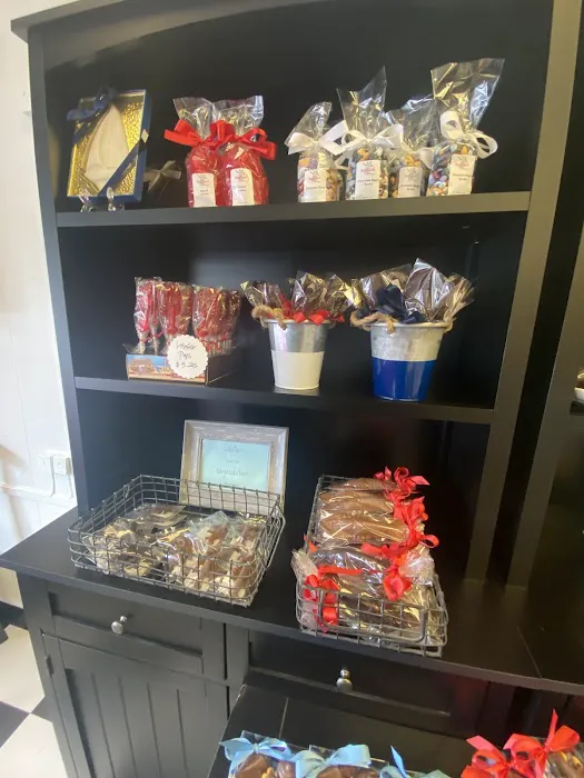 The Newport Sweet Shoppe Picture 5