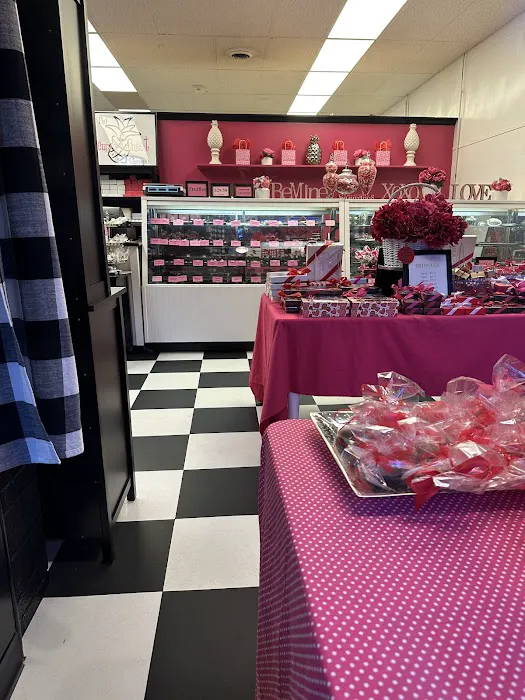 The Newport Sweet Shoppe Picture 9
