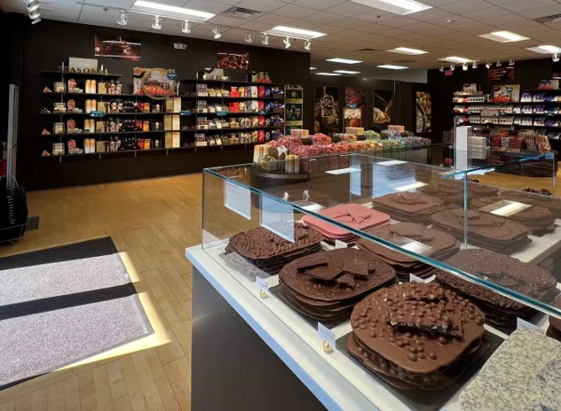 Lindt Chocolate Shop Picture 2