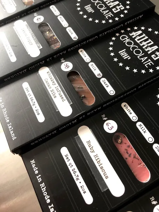 Aura’s Chocolate Bar Picture 6