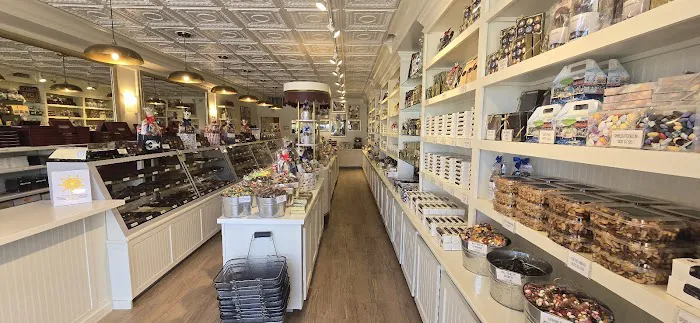 Sweenor's Chocolates Inc Picture 8