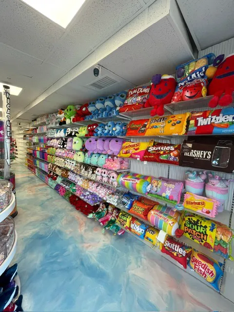 sweetiez candy shop Picture 5