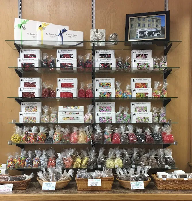 Ye Goodie Shoppe Picture 3