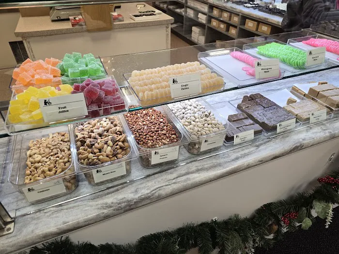 Ye Goodie Shoppe Picture 8