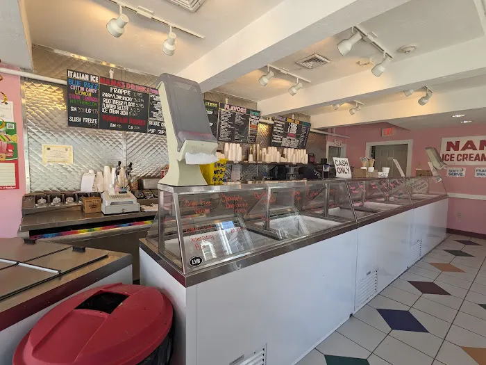 Nana's Ice Cream Parlor, And Candy Shop Picture 9