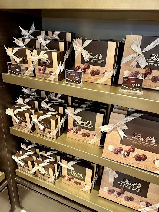 Lindt Chocolate Shop Picture 1