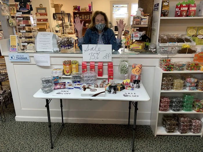 The Candy Cottage Picture 1