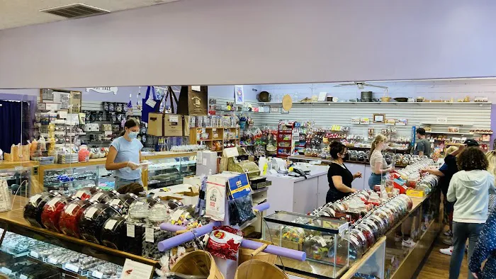 Wayside Country Store Picture 1