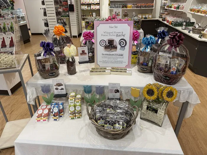 Van Otis Chocolates Picture 4