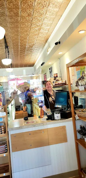 Granite State Candy Shop Picture 1