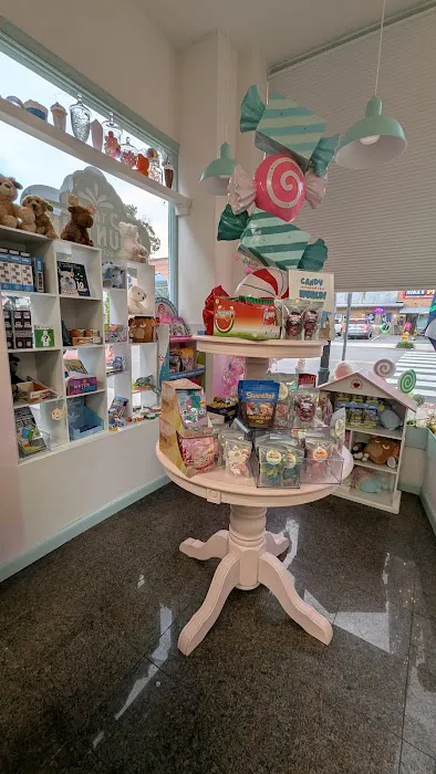 The Fountain Confections Picture 2