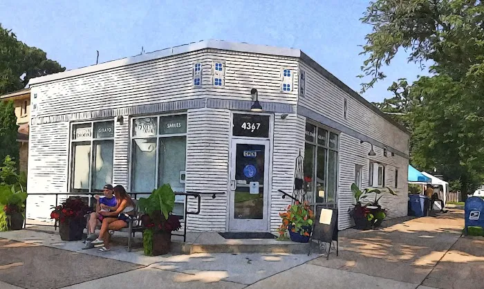 Dancing Bear Chocolate Picture 6