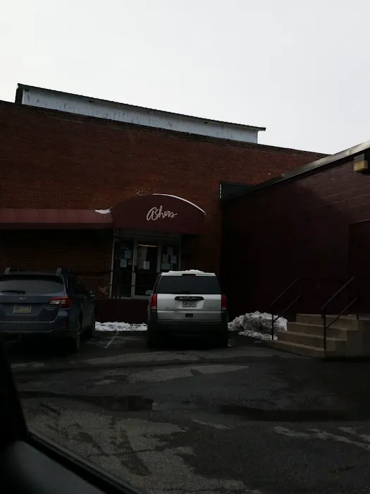 Asher's Chocolate Co. Lewistown Picture 7