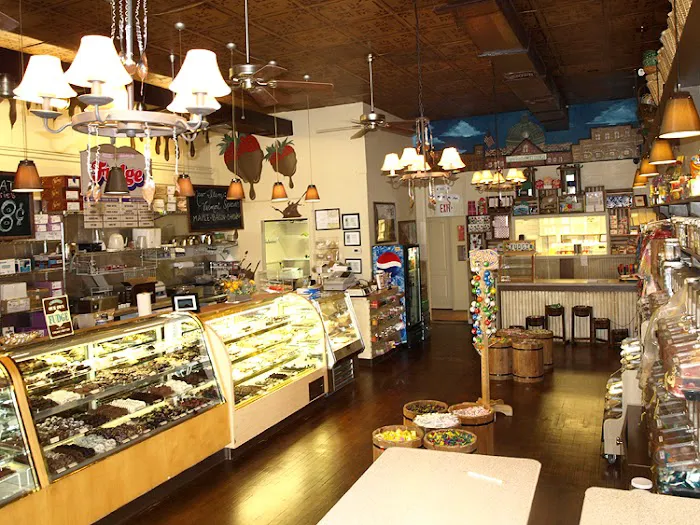Pat & Toni's Sweet Things Picture 4