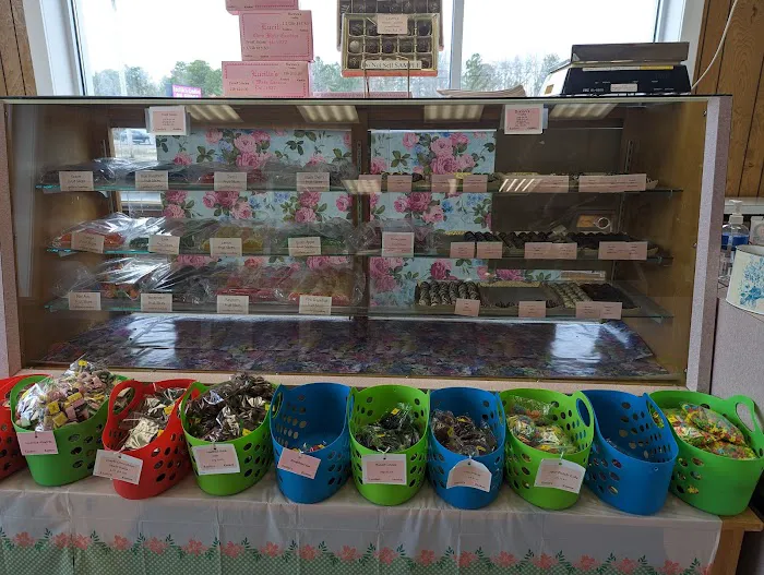 Lucille's Own Make Candies Picture 3
