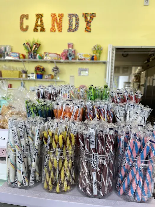Anna Bananas Candy Picture 8