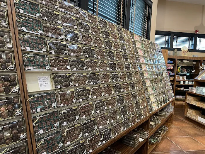 Stutz Candy Company Picture 6