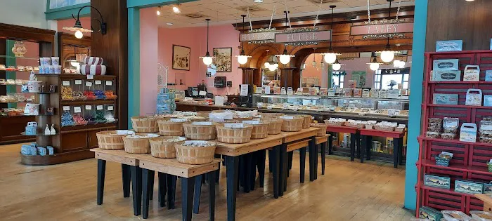 Fralinger's Original Salt Water Taffy Picture 1