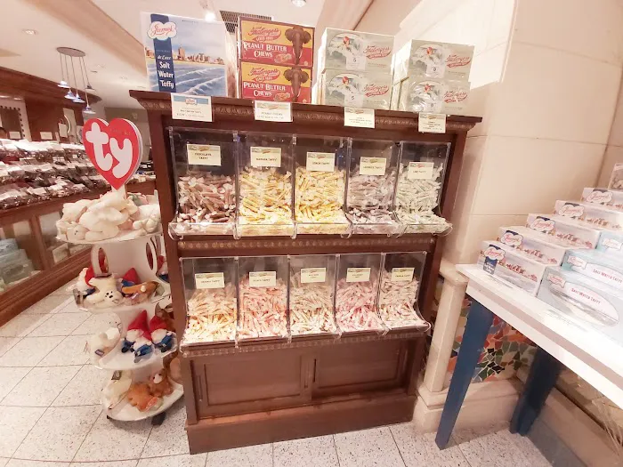 James' Original Salt Water Taffy Picture 1