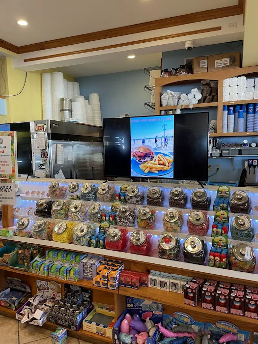 George's Candies Picture 10