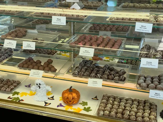 Shriver's Salt Water Taffy & Fudge Picture 8
