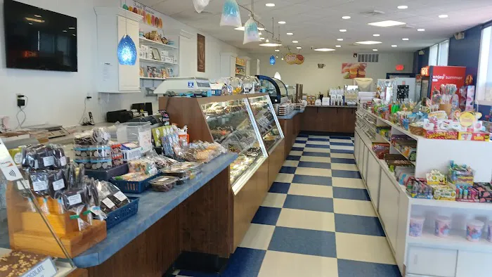 Steel's Fudge Inc. Picture 6