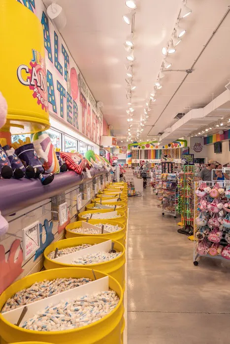 JiLLy's Candy Factory Picture 1
