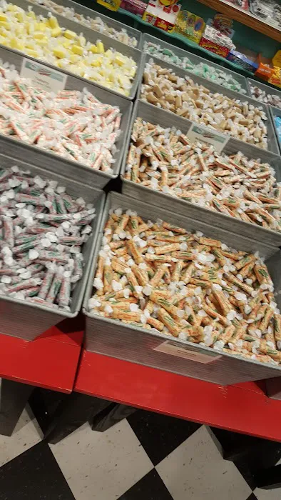 Fralinger's Original Salt Water Taffy Picture 6