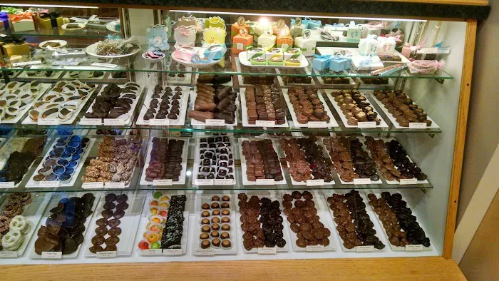 Sweet Designs Chocolatier Picture 4