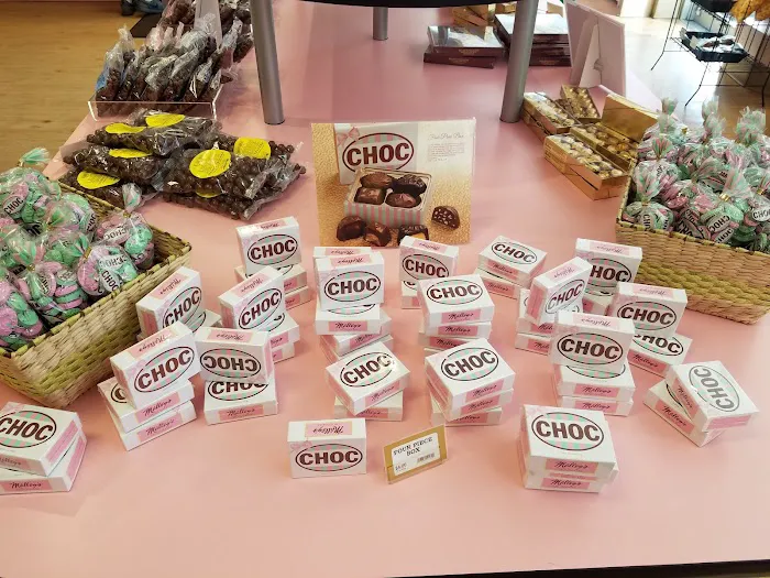 Malley's Chocolates & Ice Cream Parlor Picture 8