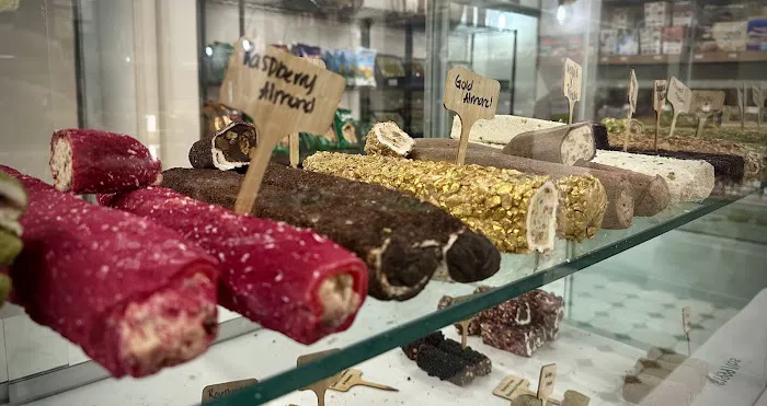 The Nut Shop Picture 2