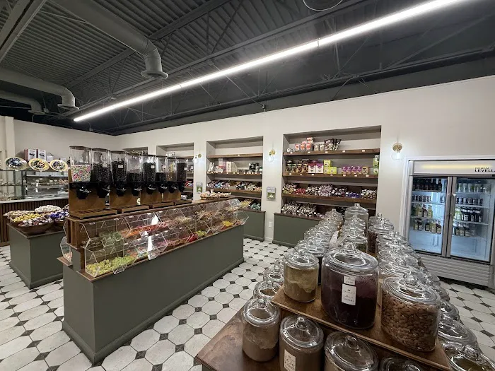 The Nut Shop Picture 3