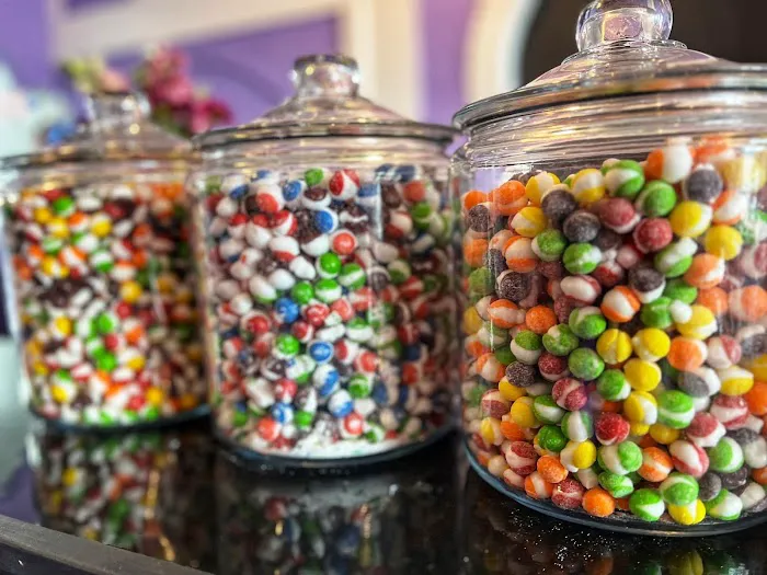 Sugar Crush Candy Co Picture 7