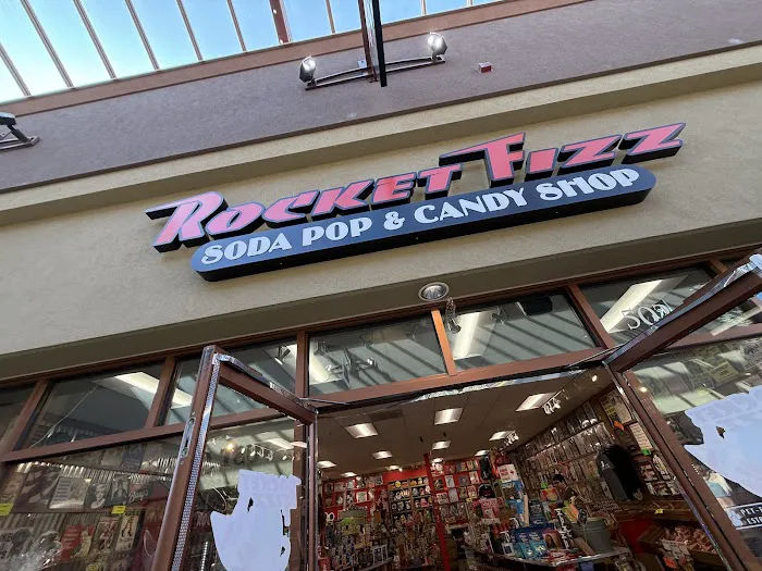 Rocket Fizz Soda Pop & Candy Shop - Woodburn Picture 4