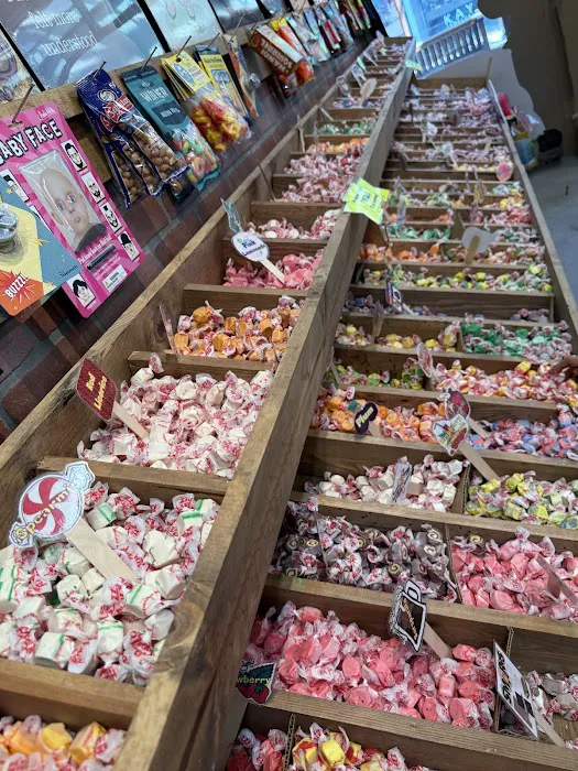 Rocket Fizz Soda Pop & Candy Shop - Woodburn Picture 8