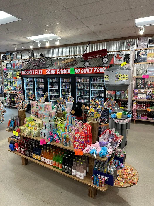 Rocket Fizz Soda Pop & Candy Shop - Woodburn Picture 3