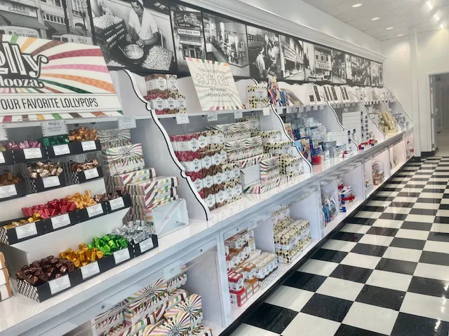 See's Candies Picture 4