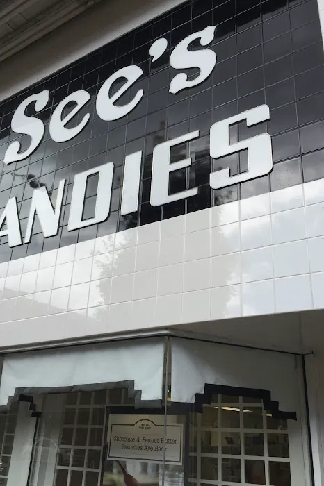 See's Candies Picture 7